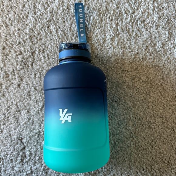 YoungLA 941 - Lah Jug 2.0, NWT, NavyBlu, 78oz - Picture 2 of 4